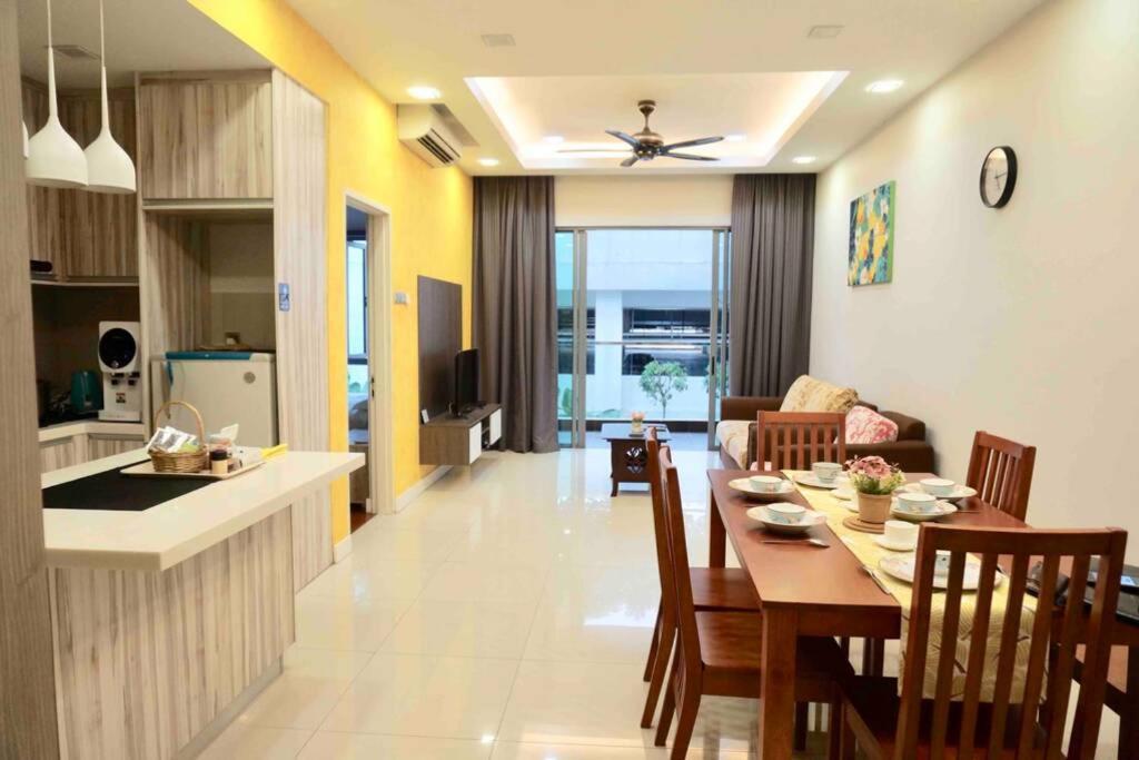 Condo In Imago Mall 亚庇最大商场imago楼里公寓 코타키나발루에서가장큰쇼핑센터아파트 Exterior photo
